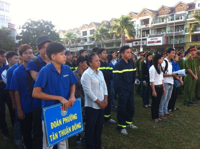 Hào hứng khởi động ‘Tháng thanh niên 2014’ - ảnh 8